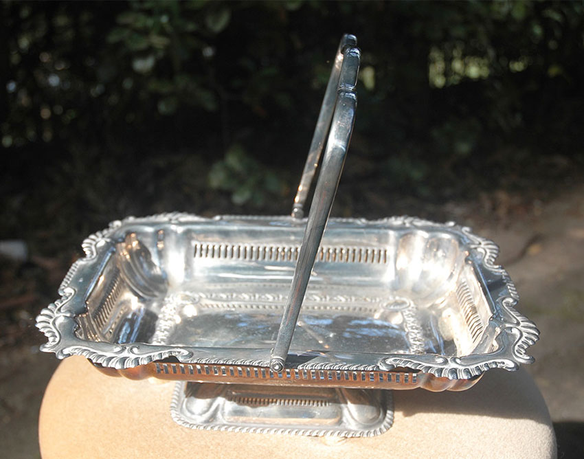 Image of Silver basket prize.