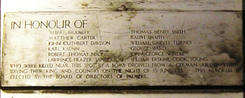 Image of Palmers Works memorial to the Zeppelin victims.