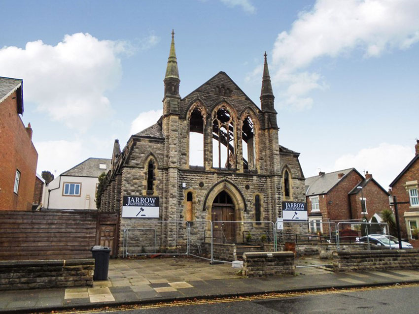 Image of Park Methodist Church after fire.