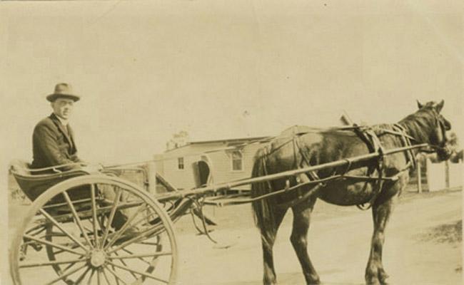 Robert with his horse and buggy in his Parish of Milton.