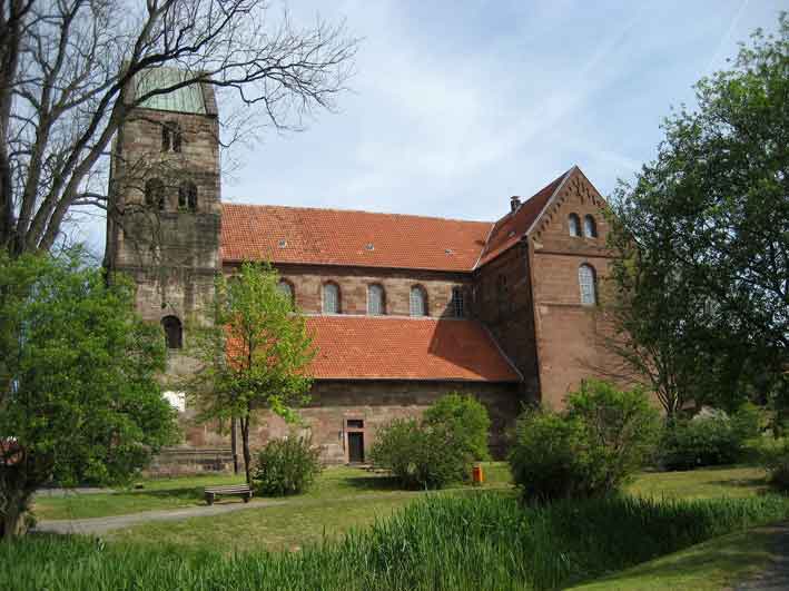 Image of Fredelsloh: Photo of the Klosterkirche (Monastery Church).